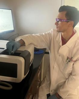 Picture of Patrick Foster, speaker, in a lab setting