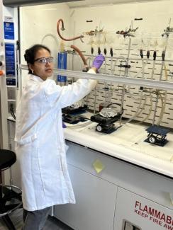 Photo of Sayani Roy Chowdhury, speaker, in a lab setting